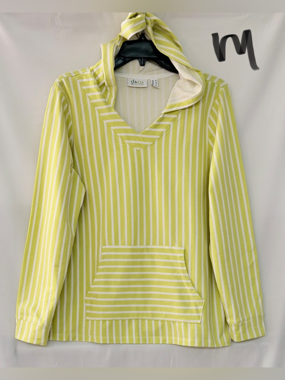 d&co Lime Stripe V-Neck Hooded Pullover